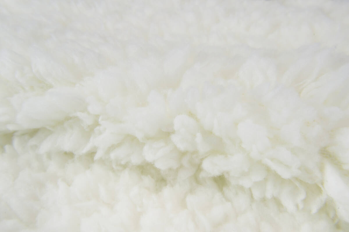 Velvet Sherpa blanket, 150x200cm
white backside, matt white printing side
Weight: 460gsm
Size tolerance: 3%
Oekotex